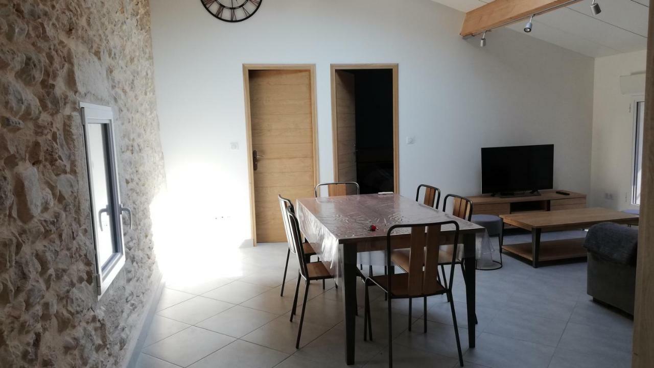 Gite Du Domaine Saint Jean De L'Arbousier Castries Εξωτερικό φωτογραφία